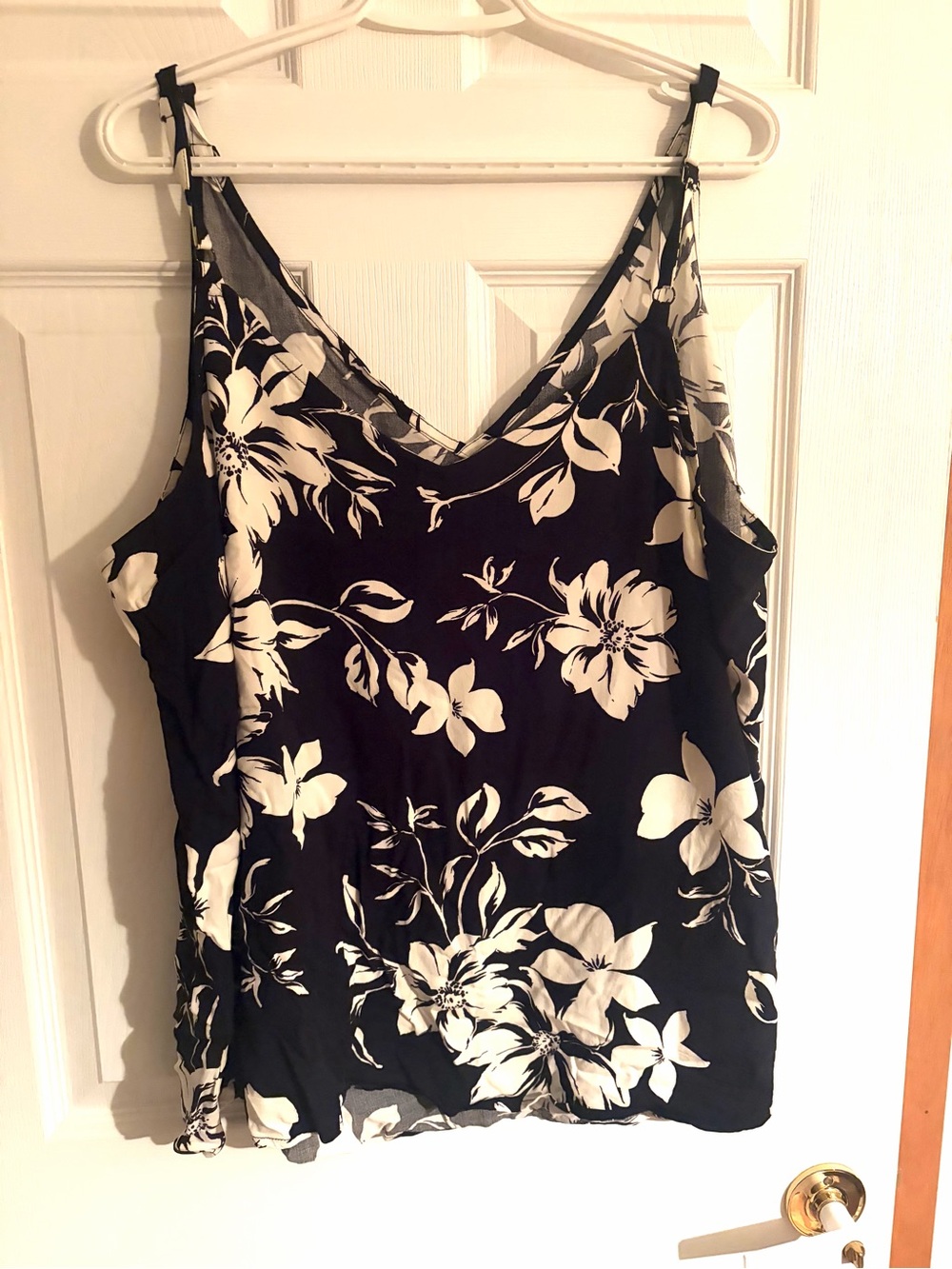 torrid Floral V-Neck swing  Cami